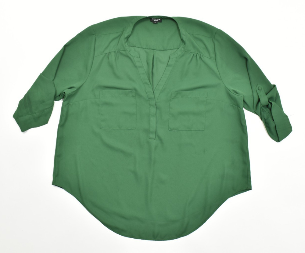 Torrid Harper Shirt Womens Plus Size 0 Green Georgette Blouse Roll Tab Sleeve